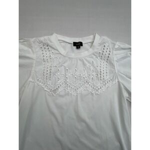 Ontweith Eyelet T-Shirt Puff Sleeve White Top Short Sleeve Size S